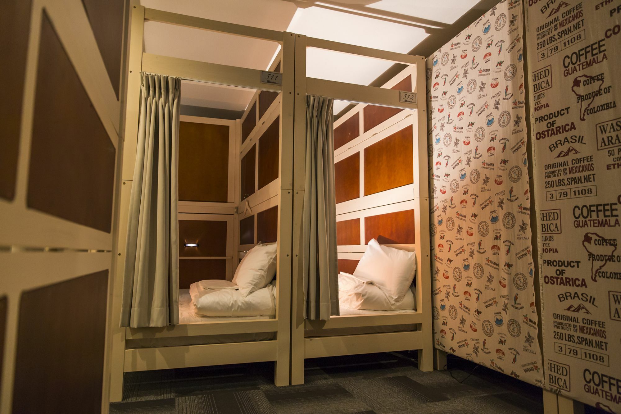 Hostel Viaggio Osaka Exterior photo